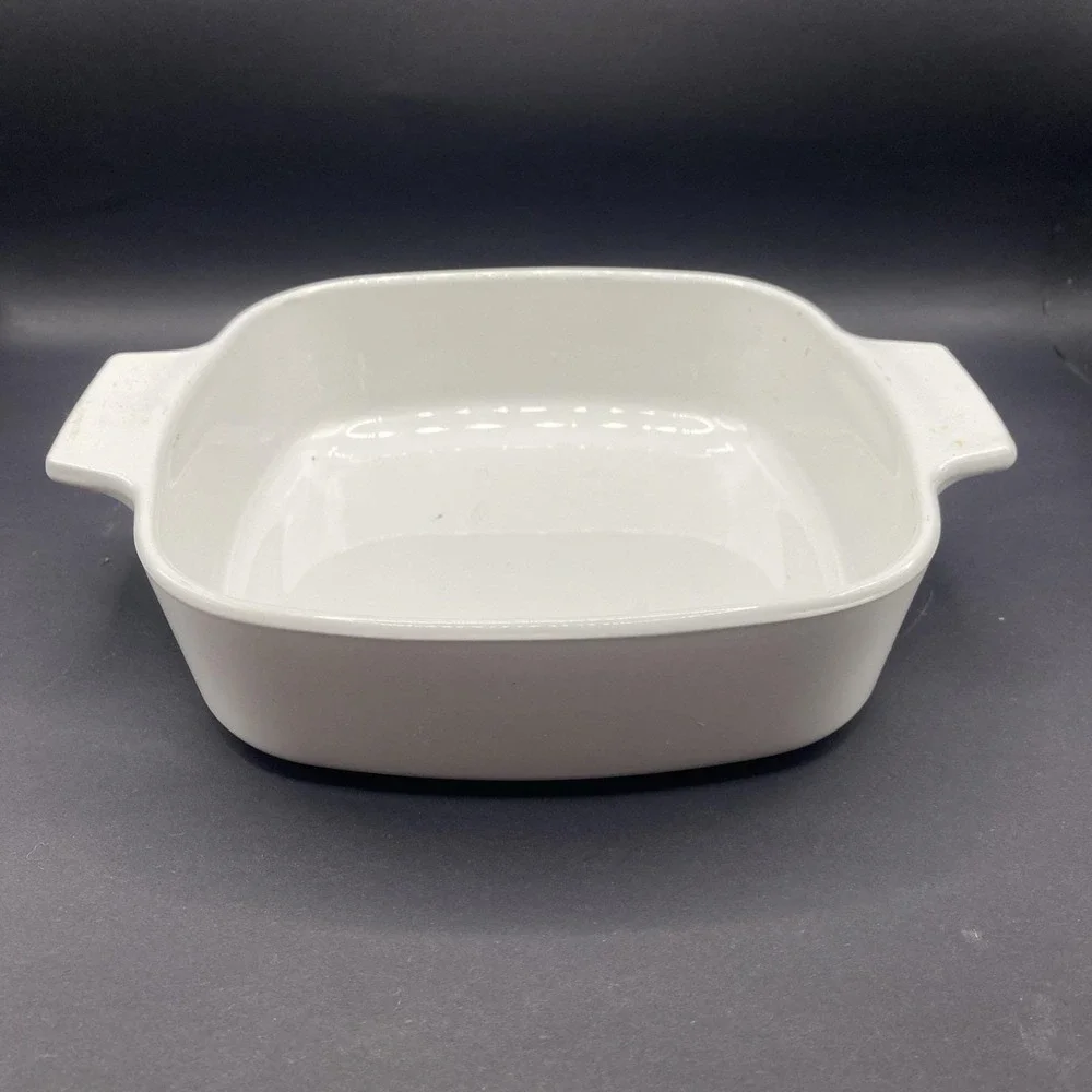 Vintage Corning Ware A-1-B Plain White 1 Liter Casserole Dish without Lid